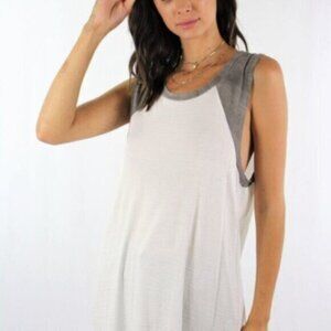 No Comment | Women's Grey & White Hi-lo Hem Cold Shoulder T-shirt Size Large